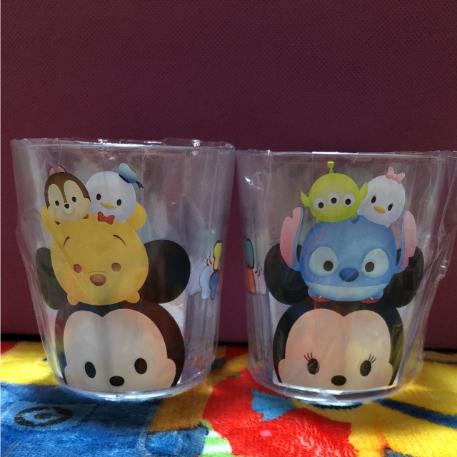 Disney(ディズニー)のツムツムコップ（2個セット） エンタメ/ホビーのおもちゃ/ぬいぐるみ(キャラクターグッズ)の商品写真