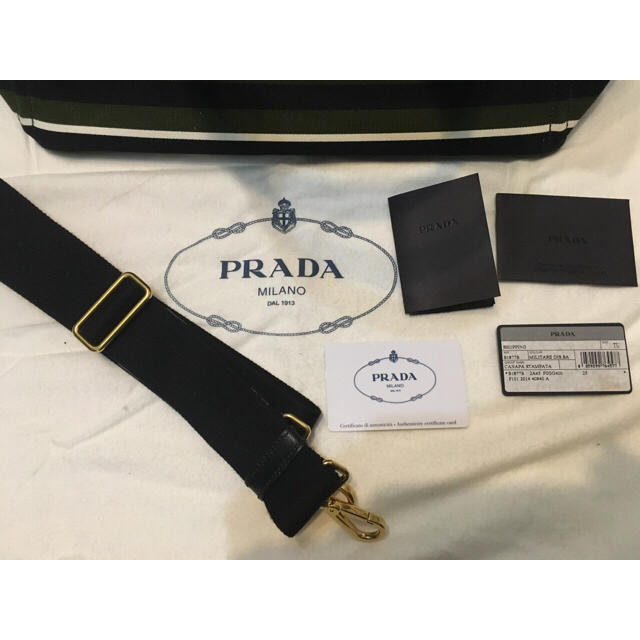 PRADA(プラダ)のらすかる様専用 プラダ カナパ トートバッグ レディースのバッグ(トートバッグ)の商品写真