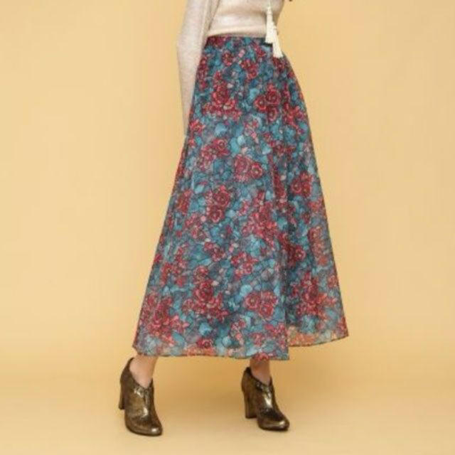 Lily Brown(リリーブラウン)のlilybrown ステンドガラス柄スカート レディースのスカート(ロングスカート)の商品写真