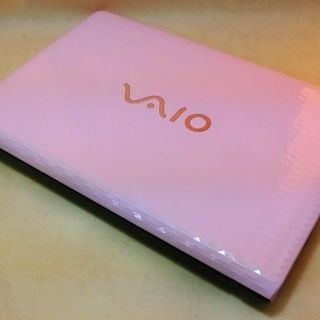 ソニー(SONY)の綺麗で可愛い！シャーベットピンクのVAIO!!(ノートPC)