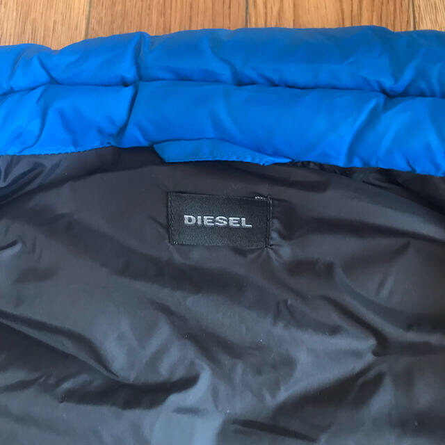 DIESEL(ディーゼル)のメアリー様専用 DIESEL ベストジャンバー メンズのジャケット/アウター(ナイロンジャケット)の商品写真