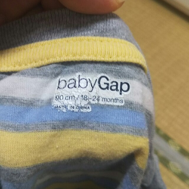 babyGAP(ベビーギャップ)のBaby GAP ボディスーツ 90cm キッズ/ベビー/マタニティのベビー服(~85cm)(ロンパース)の商品写真