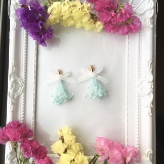 かすみ草花束ピアス/イヤリング(ピアス)