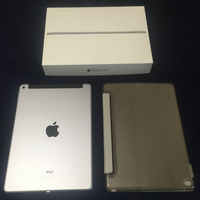 iPad(アイパッド)のSIMフリー iPad Air2 128GB 9.7inch スペースグレイ スマホ/家電/カメラのPC/タブレット(タブレット)の商品写真