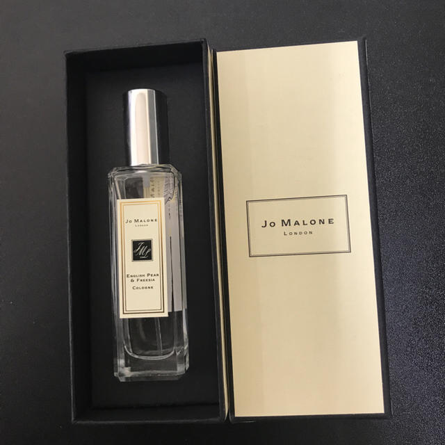 Jo Malone(ジョーマローン)のジョーマローン 香水 イングリッシュペアー&フリージア コスメ/美容の香水(香水(女性用))の商品写真