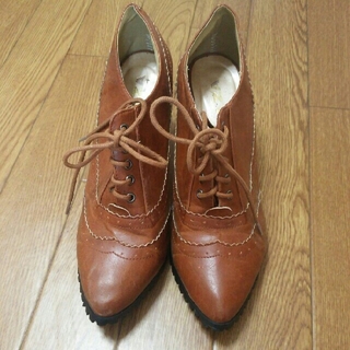 ハニーズ(HONEYS)の靴同時購入1000円 Honeys 茶色 靴 ヒール8cm Lサイズ１点(ブーツ)