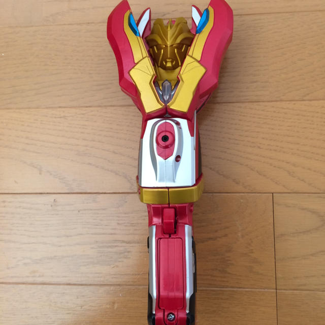 ウルトラマンセット〜ナイトティンバー、ビクトリーランサー