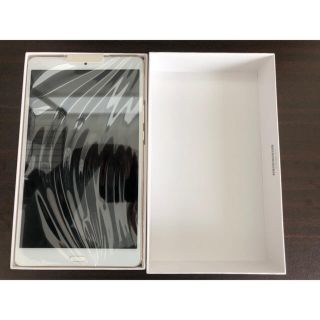 エヌティティドコモ(NTTdocomo)の10【新品】 docomoタブレット d-01J dtab ゴールドsimフリー(タブレット)