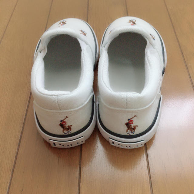 POLO RALPH LAUREN(ポロラルフローレン)の新品 ラルフローレンスニーカー キッズ/ベビー/マタニティのキッズ靴/シューズ(15cm~)(スニーカー)の商品写真