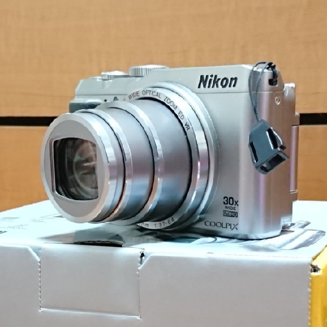 Nikon(ニコン)のデジタルカメラ スマホ/家電/カメラのカメラ(コンパクトデジタルカメラ)の商品写真