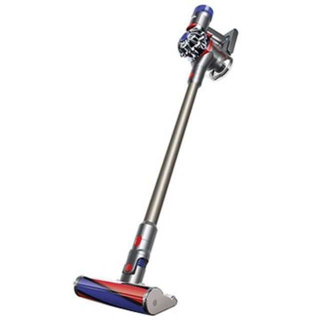 Dyson(ダイソン)の送料無料！Dyson V8 Fluffy+ 新品保証つき！人気！圧倒的吸引力！ スマホ/家電/カメラの生活家電(掃除機)の商品写真