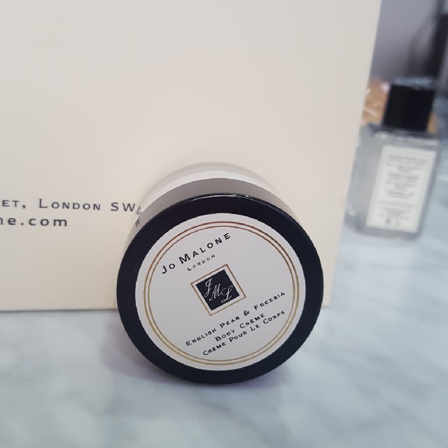 Jo Malone(ジョーマローン)の断捨離様専用　ジョーマローンボディクリーム コスメ/美容のボディケア(ボディクリーム)の商品写真