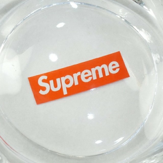 Supreme(シュプリーム)の【新品レア】supreme 08 灰皿 ash tray 三代目 登坂 インテリア/住まい/日用品のインテリア小物(灰皿)の商品写真