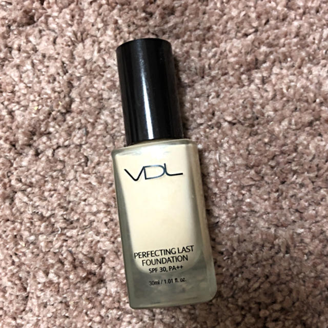 3ce(スリーシーイー)のVDL♡PERFECTING LAST FOUNDATION コスメ/美容のベースメイク/化粧品(ファンデーション)の商品写真