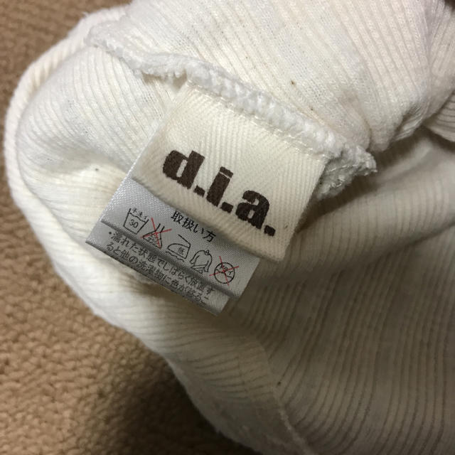 d.i.a(ダイア)のd.i.a Vﾈｯｸｶｯﾄｿｰ レディースのトップス(カットソー(半袖/袖なし))の商品写真