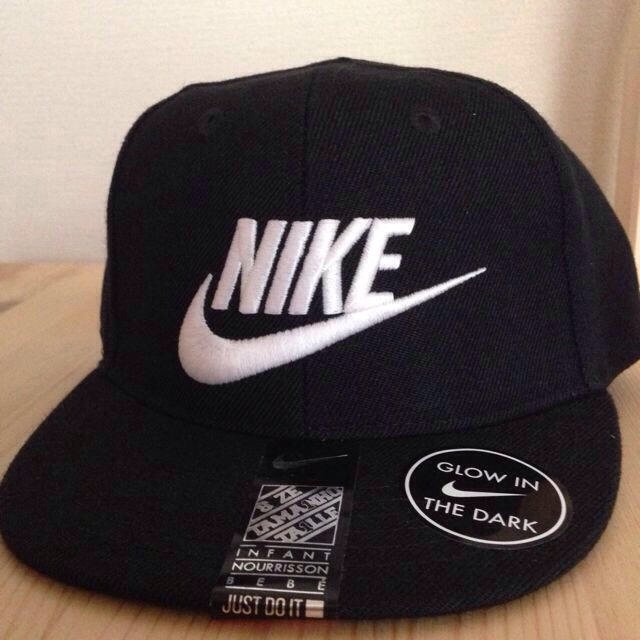 NIKE(ナイキ)のNIKE cap ベビーサイズ キッズ/ベビー/マタニティのこども用ファッション小物(その他)の商品写真