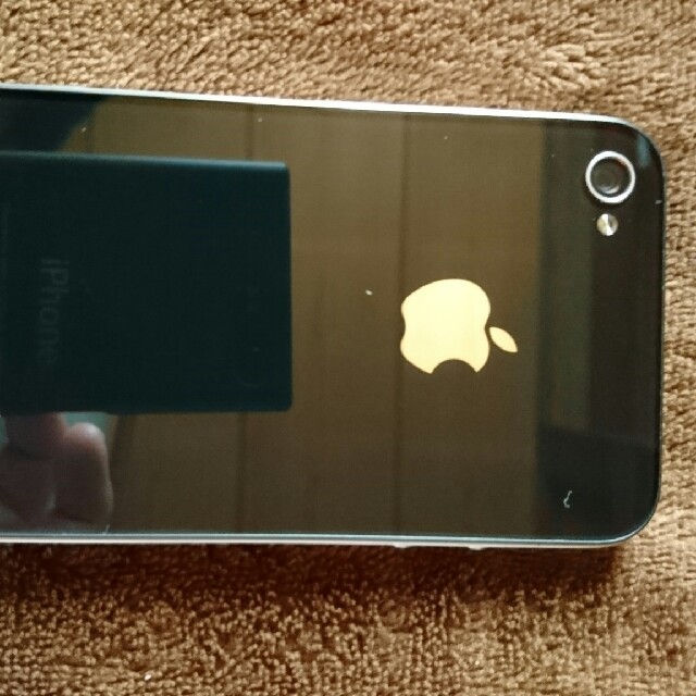 iPhone(アイフォーン)のiPhone4 スマホ/家電/カメラのスマートフォン/携帯電話(スマートフォン本体)の商品写真