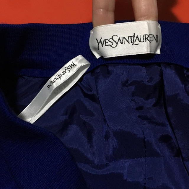 Saint Laurent(サンローラン)のイヴサンローラン ニット スカート YVES SAINT LAURENT レア レディースのスカート(ひざ丈スカート)の商品写真