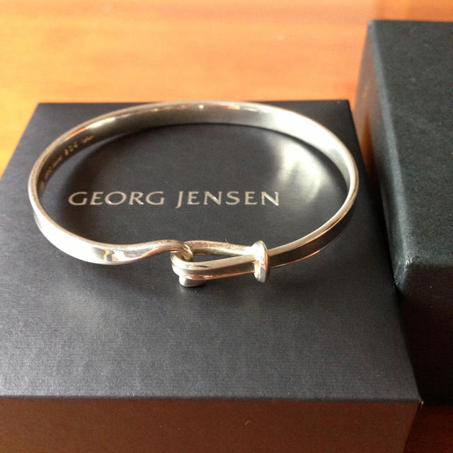 Georg Jensen(ジョージジェンセン)の【ジョージ・ジェンセン】バングル トールン美品です♪ レディースのアクセサリー(ブレスレット/バングル)の商品写真