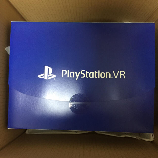 PlayStation VR(プレイステーションヴィーアール)の新品 新型 プレイステーションVR  PlayStationVR カメラ同梱版 エンタメ/ホビーのゲームソフト/ゲーム機本体(家庭用ゲーム機本体)の商品写真