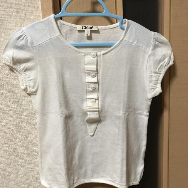 Chloe(クロエ)のChloe Tシャツ4 T  110サイズ キッズ/ベビー/マタニティのキッズ服男の子用(90cm~)(Tシャツ/カットソー)の商品写真