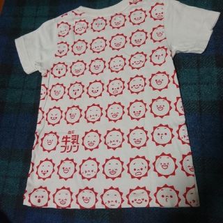 ユニクロ(UNIQLO)のUT 110㎝ 牛乳プリンのみ訳あり！(Tシャツ/カットソー)