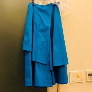 エンフォルド(ENFOLD)の美品 ENFOLD スカート風 パンツ ターコイズブルー(カジュアルパンツ)