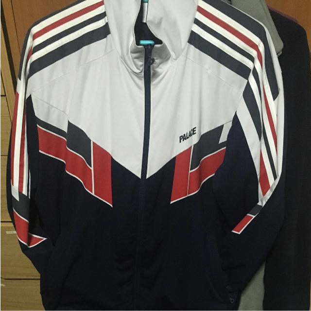 palace adidas ナイロンジャケット