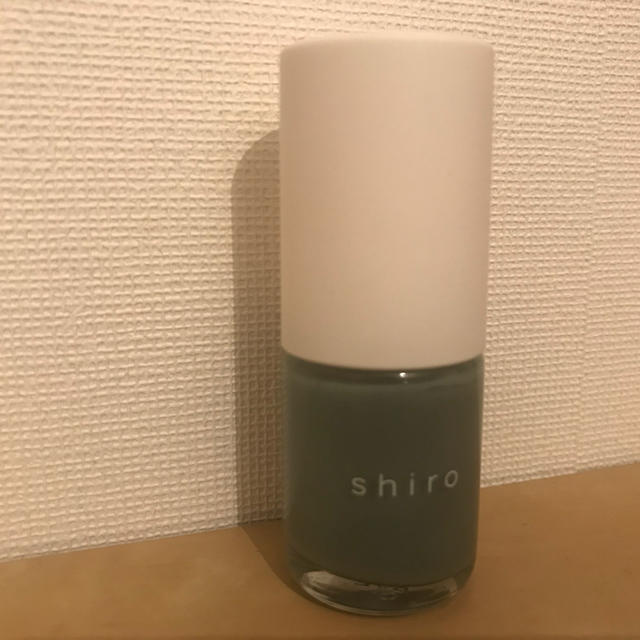 shiro(シロ)のshiro 亜麻ネイル 7B04 ニュアンスカラーグレー コスメ/美容のネイル(マニキュア)の商品写真