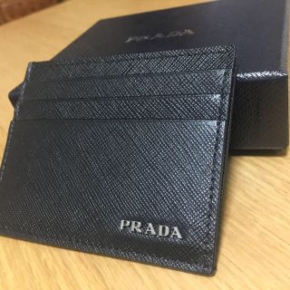 プラダ(PRADA)のPRADA CARD HOLDER プラダ カードケース 名刺入れ(名刺入れ/定期入れ)