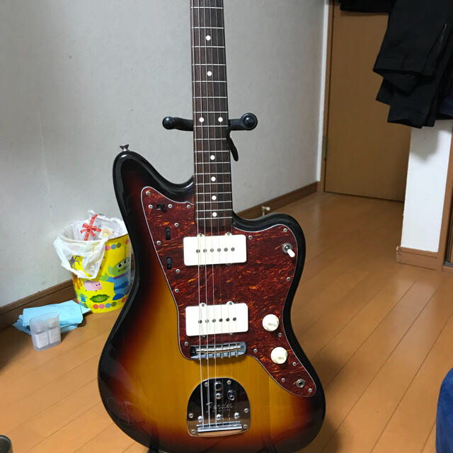 超話題新作 Fender - ジャズマスター フェンダージャパン JM66 エレキ