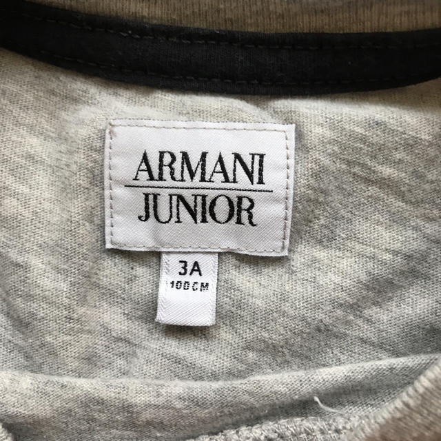 ARMANI JUNIOR(アルマーニ ジュニア)のARMANI  JUNIOR アルマーニ ロンT 100 キッズ/ベビー/マタニティのキッズ服男の子用(90cm~)(Tシャツ/カットソー)の商品写真