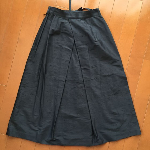 Spick & Span(スピックアンドスパン)のIENA イエナ シルク スカート レディースのスカート(ひざ丈スカート)の商品写真