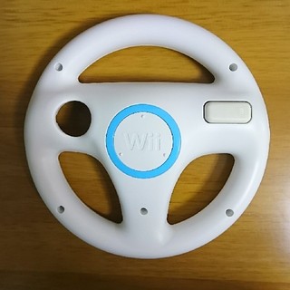 ウィーユー(Wii U)のwii マリカ ハンドル(家庭用ゲーム機本体)