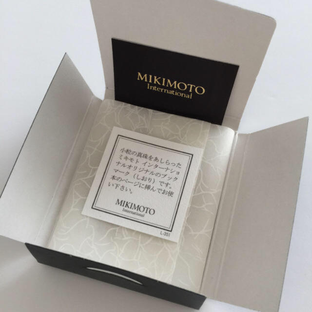 MIKIMOTO(ミキモト)の新品 ミキモト ブックマーク 真珠付き インテリア/住まい/日用品の文房具(その他)の商品写真