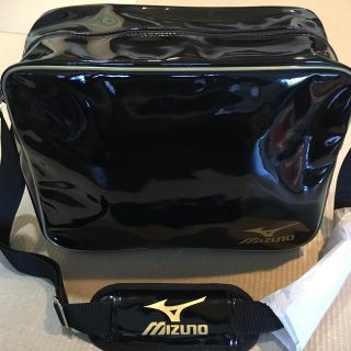 ミズノ(MIZUNO)のゆかりん13さん専用★ミズノ　エナメルショルダーバッグ　未使用品 黒ブラック(ショルダーバッグ)