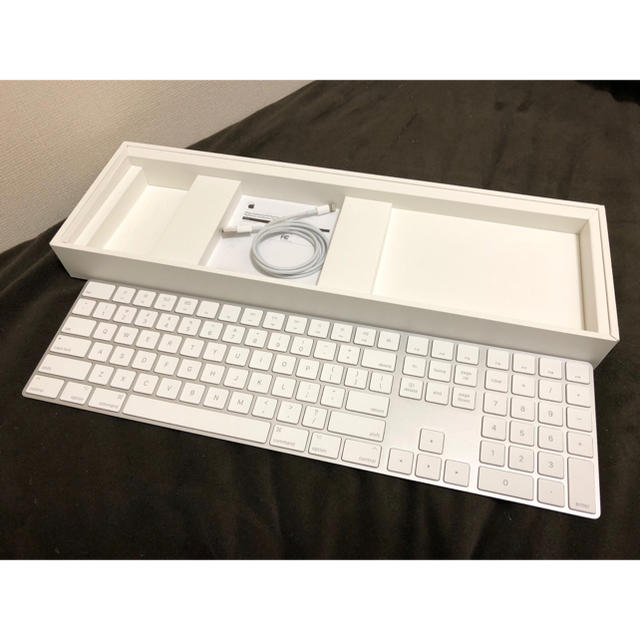 PC/タブレット【未使用】Apple Magic Keyboard テンキーつき