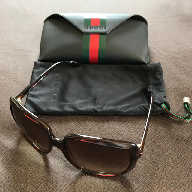 Gucci(グッチ)のGUCCI、グッチ、サングラス レディースのファッション小物(サングラス/メガネ)の商品写真