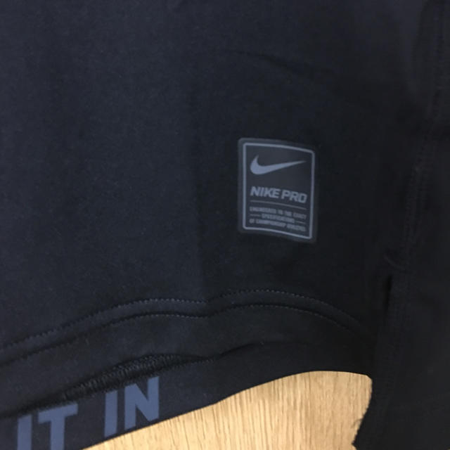 NIKE(ナイキ)のナイキ プロ ハイパークール コンプレッション L/S モックトップ メンズのトップス(Tシャツ/カットソー(七分/長袖))の商品写真