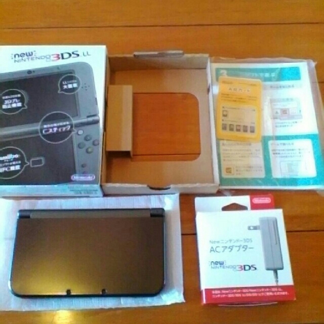 携帯用ゲーム機本体new3dsll