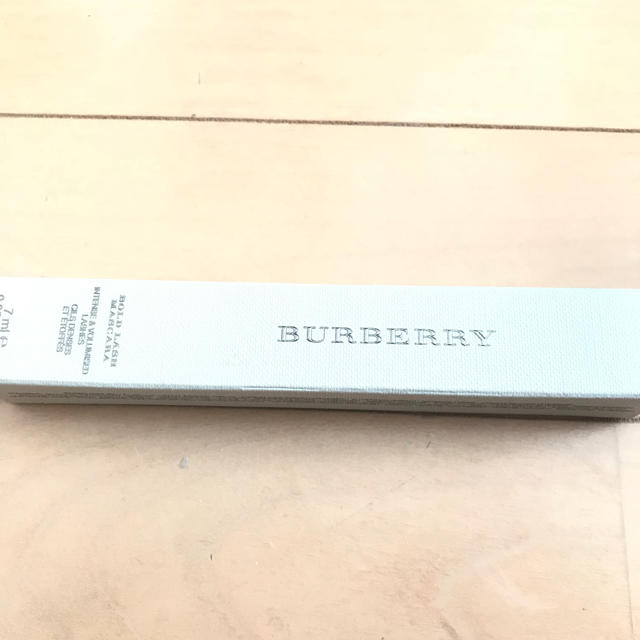 BURBERRY(バーバリー)の未開封 バーバリーのマスカラ！ コスメ/美容のベースメイク/化粧品(マスカラ)の商品写真