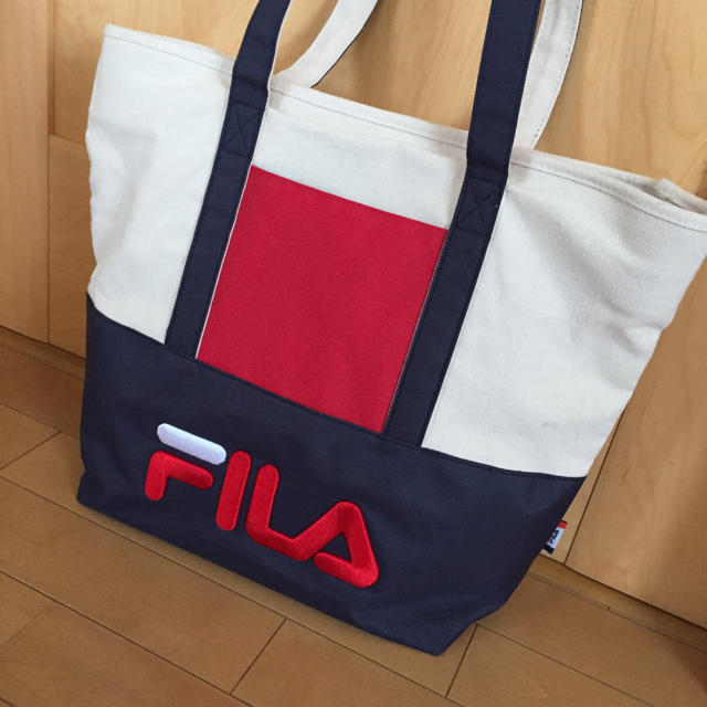 FILA(フィラ)のえりちゃん様 専用FILA ショルダーバッグ レディースのバッグ(トートバッグ)の商品写真