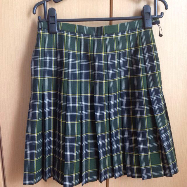 EASTBOY(イーストボーイ)のEASTBOY 緑チェックスカート レディースのスカート(ひざ丈スカート)の商品写真