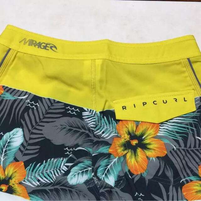 QUIKSILVER(クイックシルバー)の新品 Ripcurl MIRAGE 水着 30 トランクス メンズの水着/浴衣(水着)の商品写真