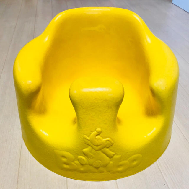 Bumbo(バンボ)のバンボ ベビーチェア イエロー キッズ/ベビー/マタニティの寝具/家具(その他)の商品写真