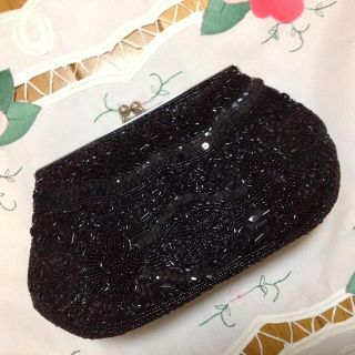 新品♪ 黒のビーズのパーティバッグ(クラッチバッグ)