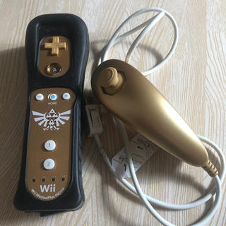 ウィーユー(Wii U)のwii   u 限定 ゼルダ ゴールドリモコン 非売品 ヌンチャク ゴールド 美(家庭用ゲーム機本体)