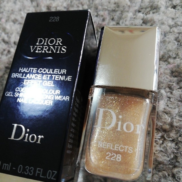 Dior(ディオール)のDior　ヴェルニ228 コスメ/美容のネイル(マニキュア)の商品写真