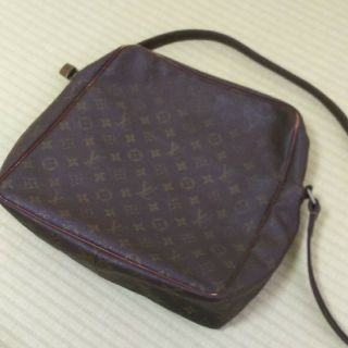 ルイヴィトン(LOUIS VUITTON)の【kchan様専用】Louis Vuitton ショルダーバッグ(ショルダーバッグ)