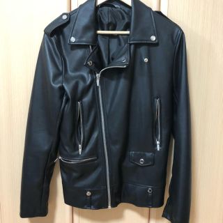 ザラ(ZARA)のzara man ライダースジャケット ザラ フェイクレザー Sサイズ(ライダースジャケット)